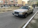 Mercedes-Benz E 200 1990 годаүшін650 000 тг. в Тараз – фото 4
