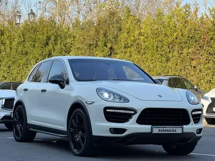 Porsche Cayenne 2012 года за 16 000 000 тг. в Алматы