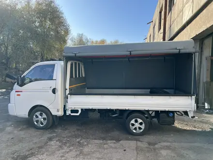 Тент на Hyundai Porter 2 за 150 000 тг. в Алматы – фото 7