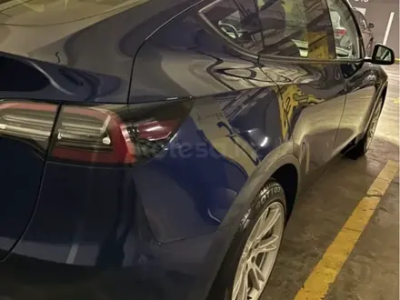Tesla Model Y 2022 года за 15 900 000 тг. в Алматы – фото 4
