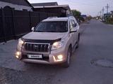 Toyota Land Cruiser Prado 2011 года за 15 800 000 тг. в Жезказган