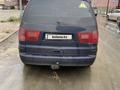 SEAT Alhambra 2001 годаfor2 800 000 тг. в Атырау – фото 3