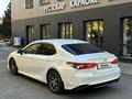 Toyota Camry 2023 годаүшін17 500 000 тг. в Семей – фото 5