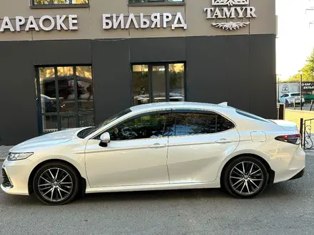 Toyota Camry 2023 года за 17 500 000 тг. в Семей – фото 6