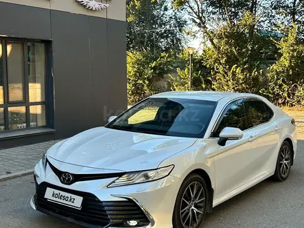 Toyota Camry 2023 года за 17 500 000 тг. в Семей – фото 7
