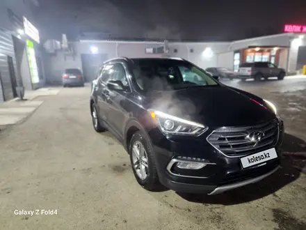 Hyundai Santa Fe 2016 года за 12 000 000 тг. в Астана