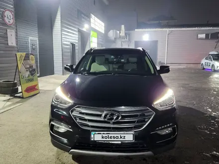 Hyundai Santa Fe 2016 года за 12 000 000 тг. в Астана – фото 2