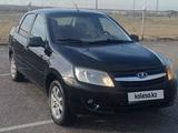 ВАЗ (Lada) Granta 2190 2013 годаүшін2 550 000 тг. в Караганда – фото 2