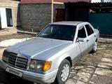 Mercedes-Benz E 230 1992 годаfor1 200 000 тг. в Тараз – фото 2