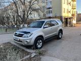 Toyota Fortuner 2005 года за 8 000 000 тг. в Балхаш – фото 3