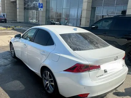 Lexus IS 300 2018 года за 14 800 000 тг. в Астана – фото 3