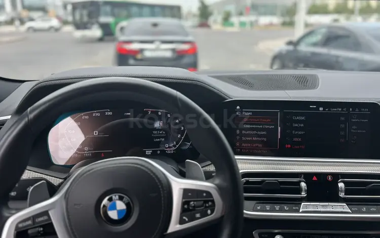 BMW X6 2022 года за 45 500 000 тг. в Астана