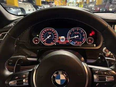BMW 750 2012 года за 13 000 000 тг. в Алматы – фото 34