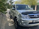 Toyota Fortuner 2005 года за 8 100 000 тг. в Алматы – фото 2