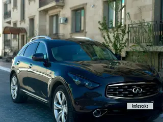 Infiniti FX37