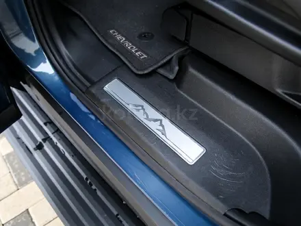 Chevrolet Tahoe 2024 года за 49 490 000 тг. в Алматы – фото 29