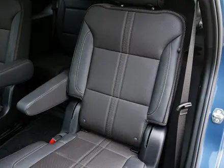 Chevrolet Tahoe 2024 года за 49 490 000 тг. в Алматы – фото 28