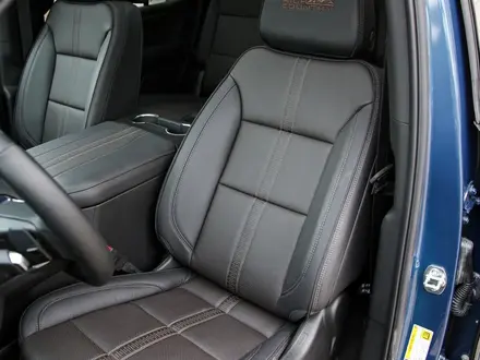 Chevrolet Tahoe 2024 года за 49 490 000 тг. в Алматы – фото 23