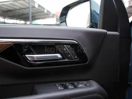 Chevrolet Tahoe 2024 года за 49 490 000 тг. в Алматы – фото 15