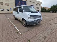 Volkswagen Multivan 1993 годаfor3 500 000 тг. в Кокшетау