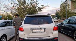 Toyota Highlander 2013 годаүшін13 200 000 тг. в Актобе – фото 5