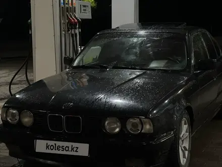 BMW 520 1992 года за 1 350 000 тг. в Караганда