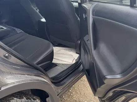 Toyota RAV4 2014 года за 9 500 000 тг. в Актобе – фото 10