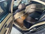BMW 735 2002 года за 3 800 000 тг. в Шымкент – фото 4