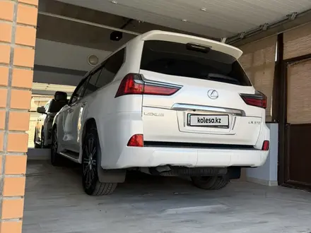 Lexus LX 570 2018 года за 53 000 000 тг. в Актау – фото 3