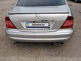Mercedes-Benz S 320 2000 годаүшін5 950 000 тг. в Алматы – фото 2