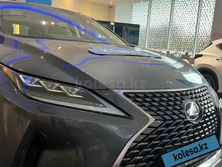 Lexus RX 300 2022 годаүшін31 990 000 тг. в Актобе – фото 9