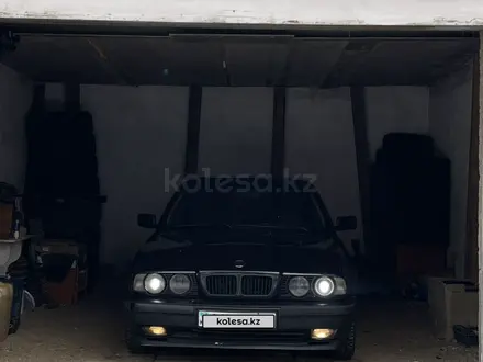 BMW 525 1990 года за 1 500 000 тг. в Караганда