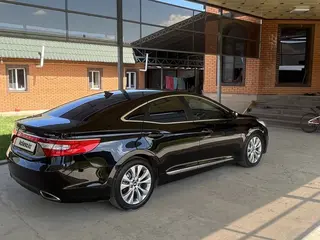Hyundai Grandeur, 2011