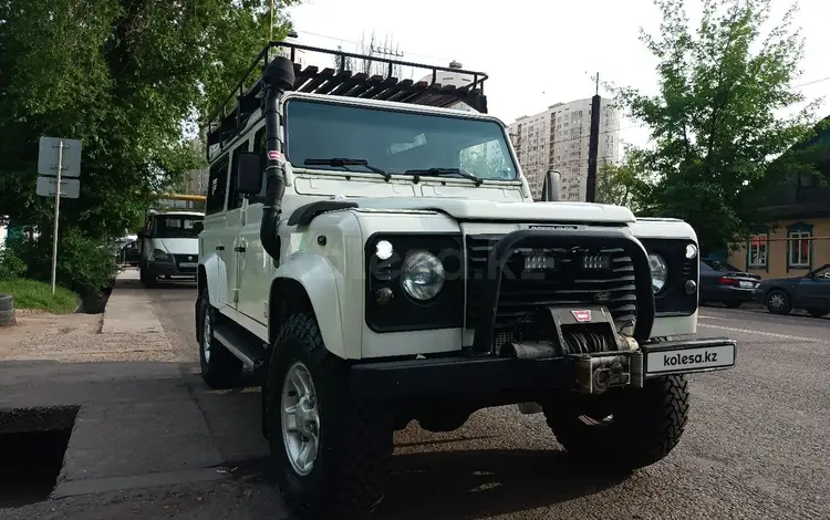 Land Rover Defender 2002 года за 10 000 000 тг. в Алматы