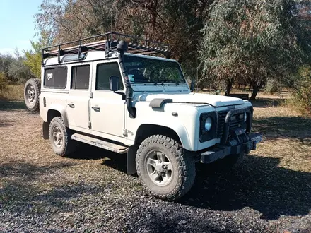 Land Rover Defender 2002 года за 10 000 000 тг. в Алматы – фото 20