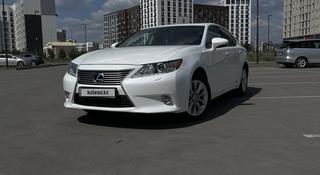 Lexus ES 300h 2013 года за 11 700 000 тг. в Астана