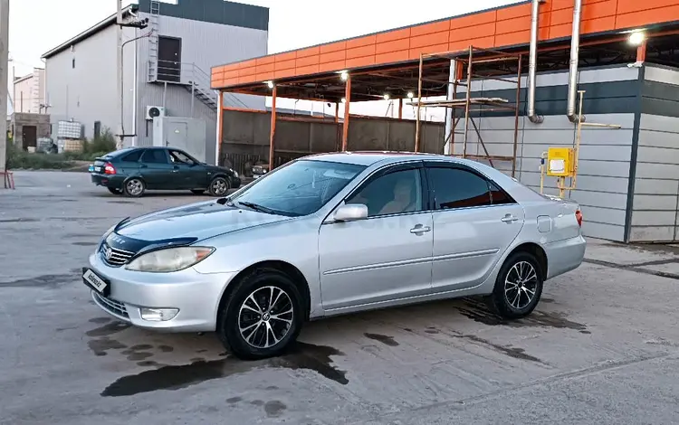 Toyota Camry 2006 года за 5 300 000 тг. в Атырау