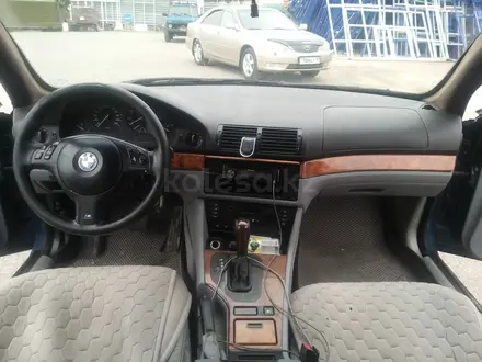 BMW 530 2003 года за 7 000 000 тг. в Шымкент – фото 10