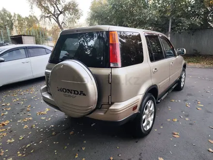 Honda CR-V 2001 года за 4 900 000 тг. в Алматы – фото 13