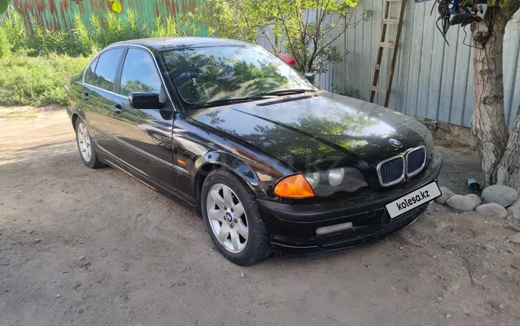 BMW 320 1999 года за 3 300 000 тг. в Алматы