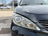 Toyota Camry 2005 года за 6 500 000 тг. в Тараз – фото 2