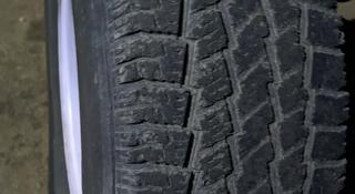 31 10.5 R15 Зимняя maxxis Pajero за 20 000 тг. в Алматы