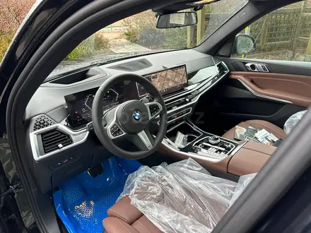 BMW X5 2025 года за 49 000 000 тг. в Астана – фото 16