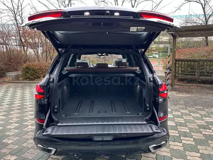 BMW X5 2025 года за 49 000 000 тг. в Астана – фото 18