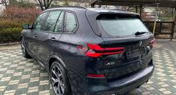 BMW X5 2025 года за 49 000 000 тг. в Астана – фото 5