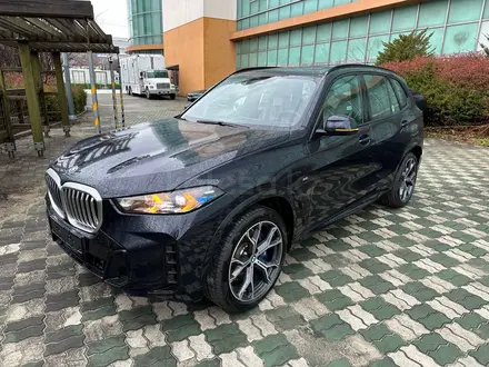 BMW X5 2025 года за 49 000 000 тг. в Астана