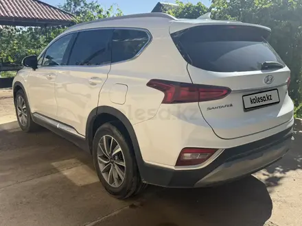 Hyundai Santa Fe 2019 года за 12 000 000 тг. в Шымкент – фото 11