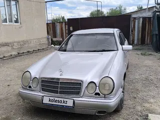 Mercedes-Benz E 280