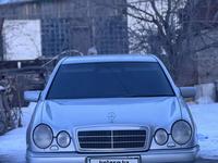 Mercedes-Benz E 320 1998 года за 3 400 000 тг. в Алматы