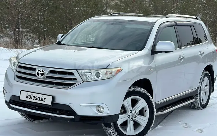 Toyota Highlander 2011 годаfor11 600 000 тг. в Караганда